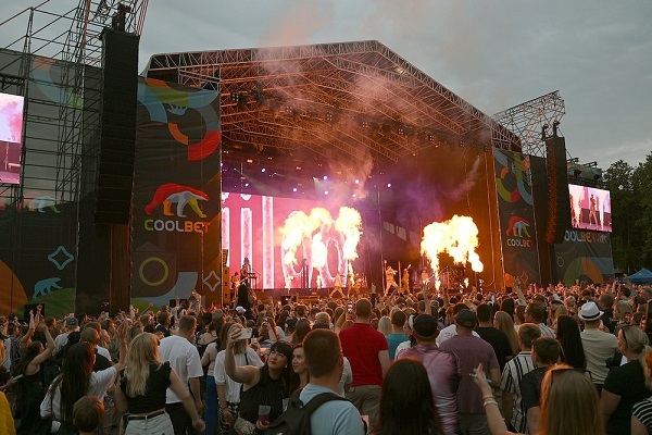 1.�4. juulini toimub Tallinna Lauluv�ljakul legendaarne koguperefestival �llesummer.